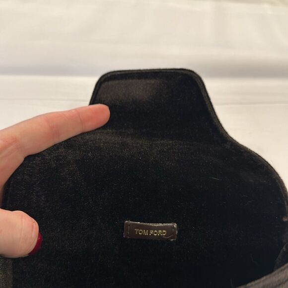 🕶️ Brown Velvet Tom Ford Glasses Case 🕶️ - Picture 2 of 4